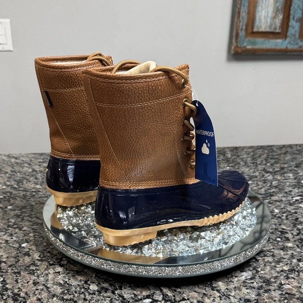 JBU Women's Brown and Navy rain duck Boots NWT 6.5 / 7